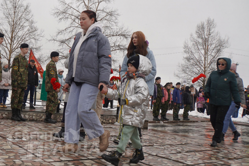 Торжественный митинг, 9 мая 2023 г. Фото Екатерины Поздеевой