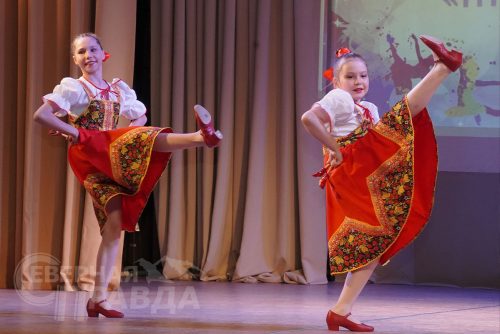 «Шире круг». Фото Екатерины Поздеевой