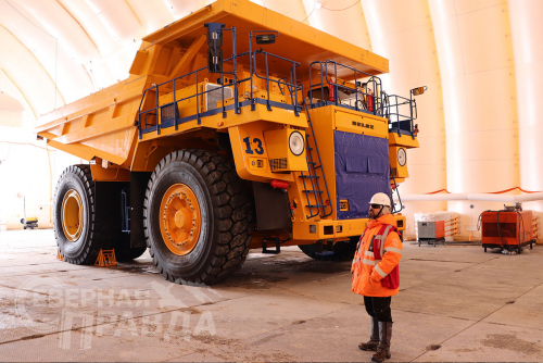 Школьники на ГМК «Удокан». Фото службы новостей «СП»