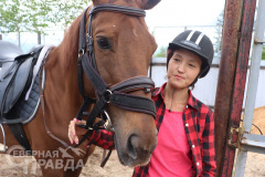 avdievskaya-burda-loshad-2