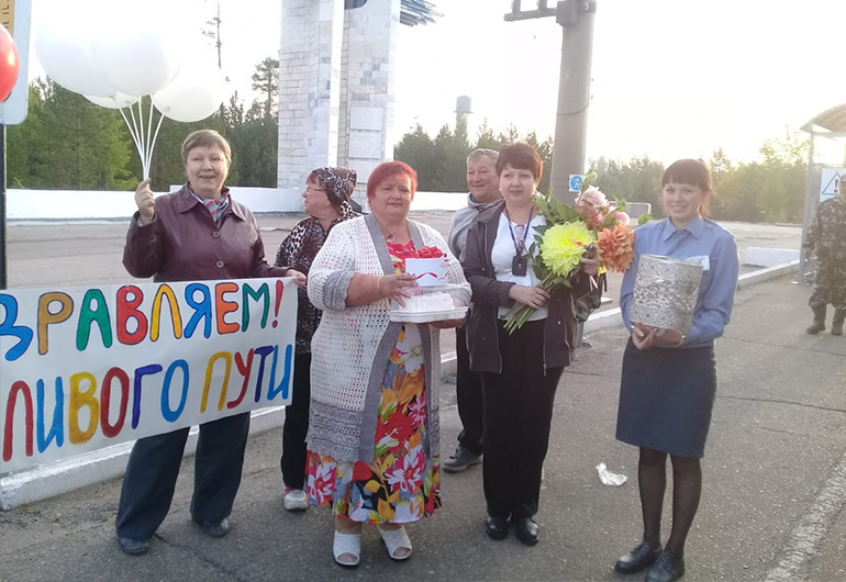 Погода в куанде каларского. Куанда Забайкальский. Куанда (посёлок). Поезд Куанда новая Чара. Куанда школа фото.