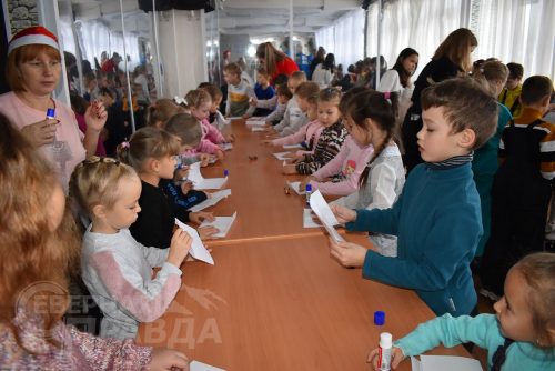 День рождения Деда Мороза, библиотека №4, Куанда, ноябрь 2022 г. Фото Татьяны Шарковой