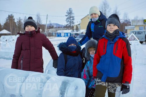 Открытие ледового городка, Новая Чара, декабрь 2022 г. Фото пресс-службы компании «Удоканская медь»