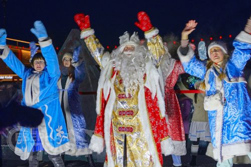 Открытие ледового городка, Новая Чара, декабрь 2022 г. Фото пресс-службы компании «Удоканская медь»