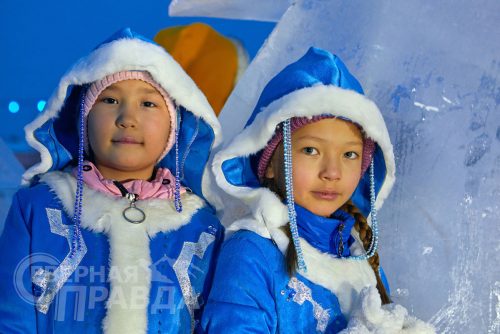 Открытие ледового городка, Новая Чара, декабрь 2022 г. Фото пресс-службы компании «Удоканская медь»