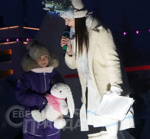 Открытие ледового городка, Новая Чара, декабрь 2022 г. Фото Екатерины Поздеевой