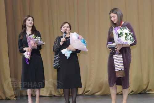 Концерт Ксении Лукьяновой, Новочарская ДШИ, декабрь 2022 г. Фото Екатерины Поздеевой