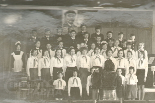 Смотр художественной самодеятельности, Чарская школа, 1980 г. Фото из архивов Каларского музея