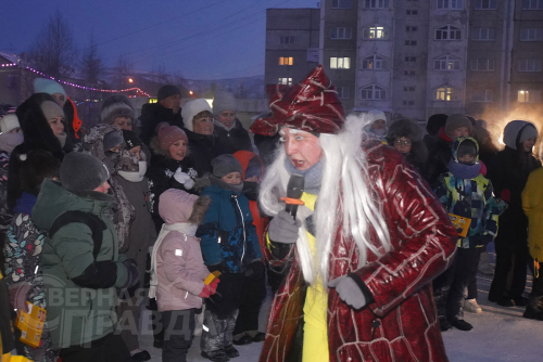 Ледовый городок, декабрь 2023 г. Фото Екатерины Поздеевой