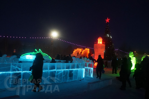 Ледовый городок, декабрь 2023 г. Фото Екатерины Поздеевой