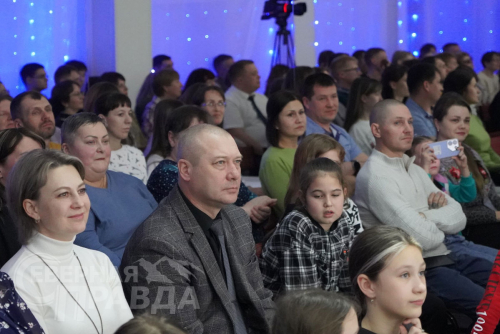 Благотворительный концерт «Из дома с любовью». Фото Екатерины Поздеевой