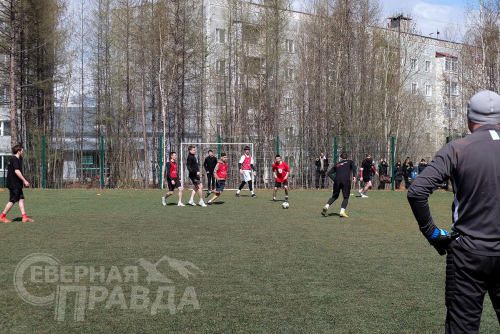 Мини-футбол в Новой Чаре, 18 мая 2024 г. Фото службы новостей «СП»
