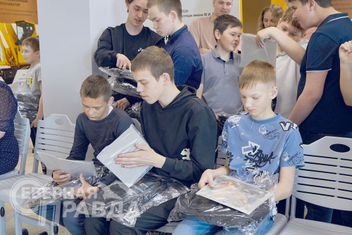 Образовательный центр «Купрум» в Новочарской школе. Фото службы новостей «СП»