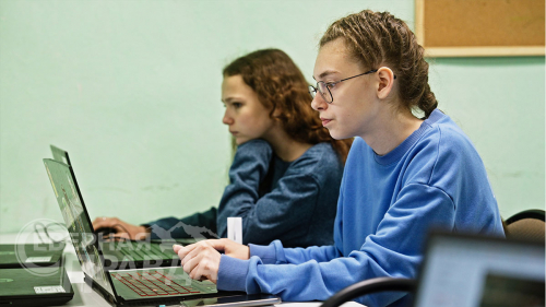 Проект «ТехноУм» в летнем лагере «Эврика», озеро Арахлей, 2024 г. Фото службы новостей «СП»