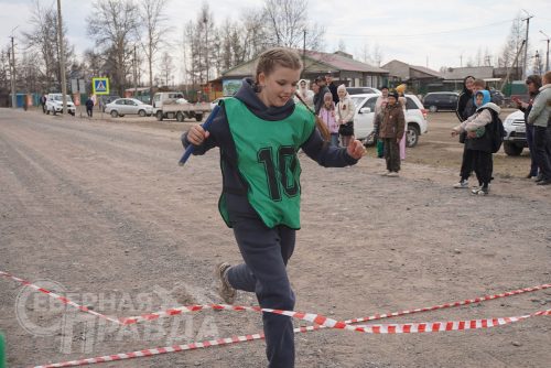 Эстафета «Кольцо Победы» на приз газеты «Северная правда», 9 мая 2025 г. Фото Екатерины Поздеевой