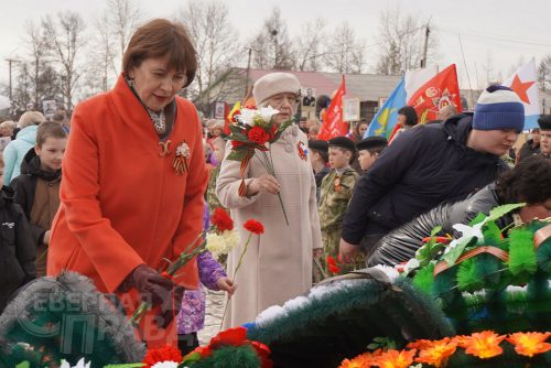 Торжественный митинг, Чара, 9 мая 2025 г. Фото Екатерины Поздеевой