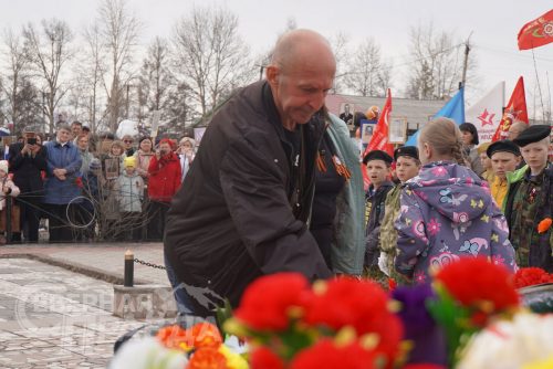 Торжественный митинг, Чара, 9 мая 2025 г. Фото Екатерины Поздеевой