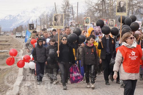 «Бессмертный полк», Чара, 9 мая 2025 г. Фото Екатерины Поздеевой