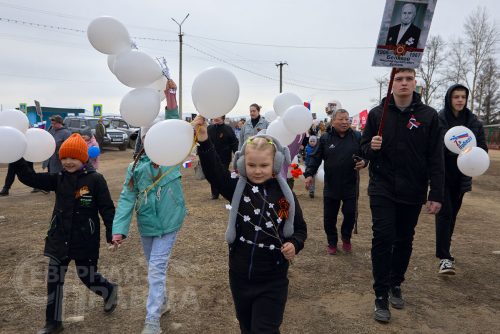 «Бессмертный полк», Чара, 9 мая 2025 г. Фото службы новостей «СП»