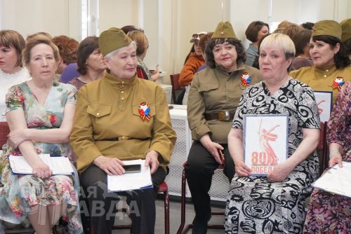 «Ретро-площадка», Новочарская ДШИ, 8 мая 2025 г. Фото Екатерины Поздеевой
