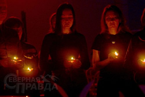 Акция «Свеча памяти» от «Удоканской меди», май 2025 г. Фото службы новостей «СП»