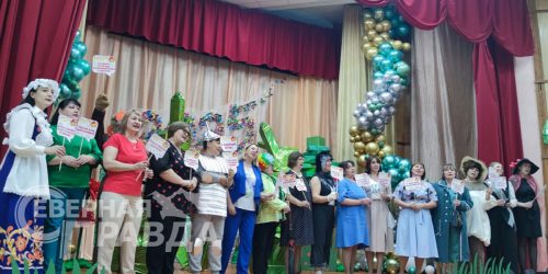 Последний звонок, Куанда, 24 мая 2025 г. Фото службы новостей «СП»