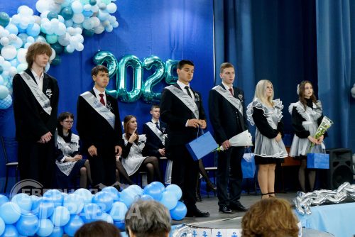 Последний звонок, Новая Чара, 24 мая 2025 г. Фото Екатерины Поздеевой
