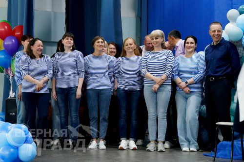 Последний звонок, Новая Чара, 24 мая 2025 г. Фото Екатерины Поздеевой