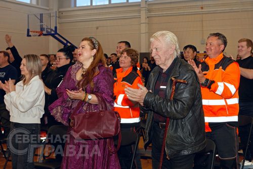 Гости XII Забайкальского международного кинофестиваля в Каларском округе, Удокан, вахтовый посёлок, 2025 г. Фото службы новостей «СП»