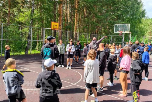 Сборы в лагере «БК Сибирь» в Новосибирске, август 2025 г. Фото предоставлено Арсением Осколковым.