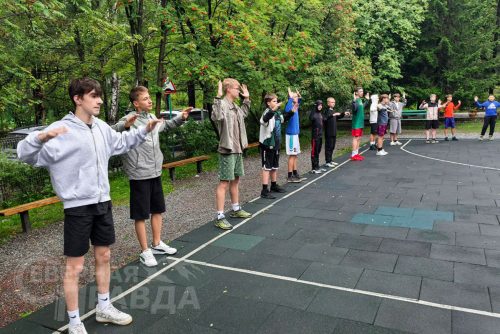 Сборы в лагере «БК Сибирь» в Новосибирске, август 2025 г. Фото предоставлено Арсением Осколковым.