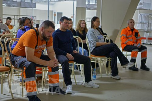 Чтения. Сергей Пароходов (псевдоним Господин Литвинович). Фестиваль «Забайкальская осень», Каларский округ, 20-21 октября 2025 г. Фото службы новостей «СП»
