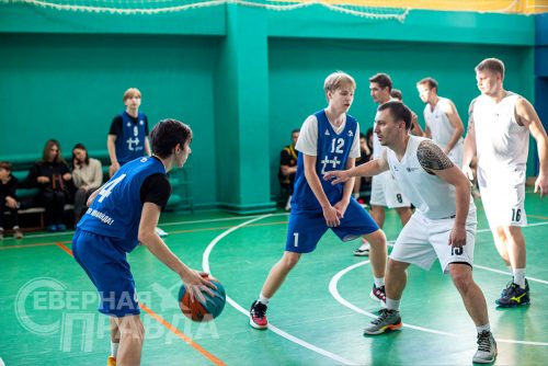 Баскетбольный турнир «Медный мяч» на кубок «Удоканской меди». 31 октября - 1 ноября 2025 г. Фото службы новостей «СП»