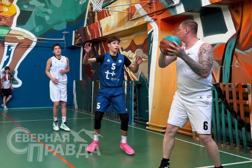 Баскетбольный турнир «Медный мяч» на кубок «Удоканской меди». 31 октября - 1 ноября 2025 г. Фото службы новостей «СП»