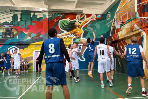 Баскетбольный турнир «Медный мяч» на кубок «Удоканской меди». 31 октября - 1 ноября 2025 г. Фото службы новостей «СП»