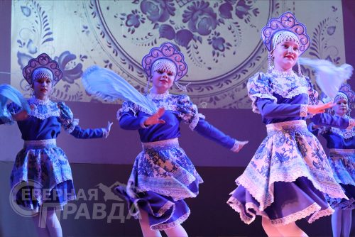 День народного единства. Доме культуры села Чара, 4 ноября 2025 г. Фото Антона Долгова