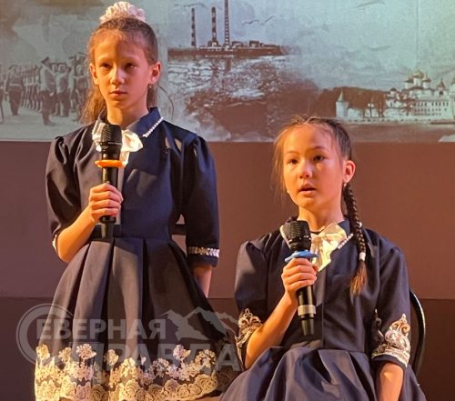 Конкурс чтецов «Сила. Единство. Память», Центральный дом культуры с. Чара, 7 ноября 2025 г. Фото Татьяны Шарковой