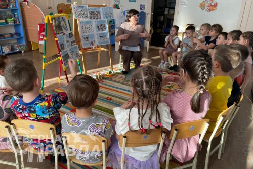 Синичкин день, 12 ноября 2025 г. Фото предоставлено НП «Кодар»