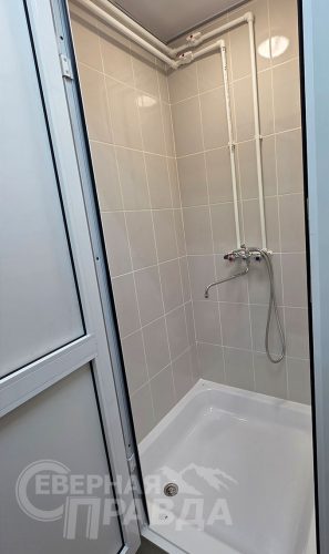 Открытие раздевалки для хоккеистов. Новая Чара, ноябрь 2025 г. Фото службы новостей «СП»