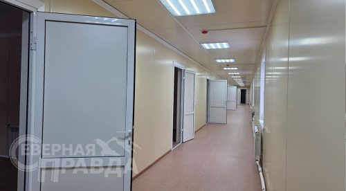 Открытие раздевалки для хоккеистов. Новая Чара, ноябрь 2025 г. Фото службы новостей «СП»