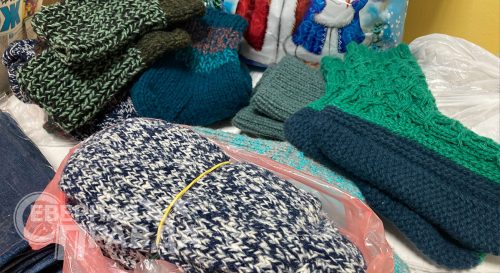 Фестиваль добрых сердец «Варежка дружбы». Ноябрь-декабрь 2025 г. Фото предоставлено Каларской центральной библиотекой