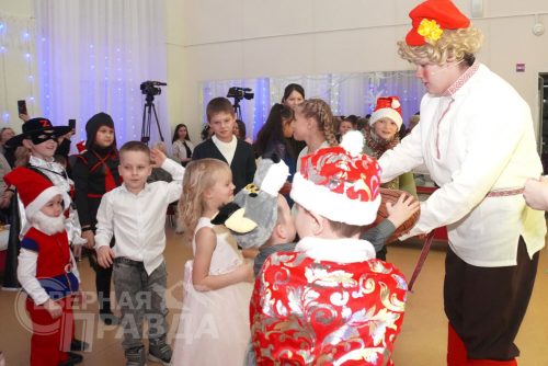 Новогодние утренники. ДШИ, 27-28 декабря 2025 г. Фото Екатерины Поздеевой