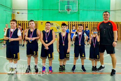 Турнир по баскетболу 3х3. ДЮСШ, 4 января 2026 г. Фото ДЮСШ Каларского района