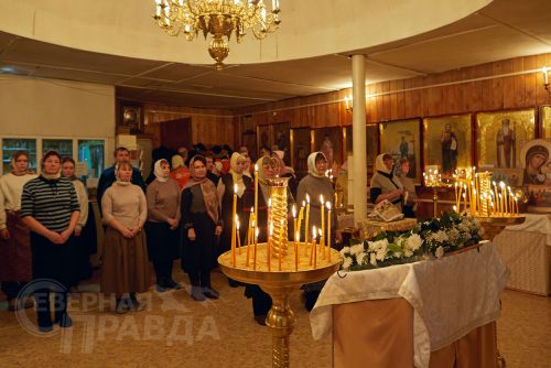 Праздник Крещение Господне. Храм святого апостола Андрея Первозванного, Новая Чара, 18 января 2026 г. Фото службы новостей «СП»