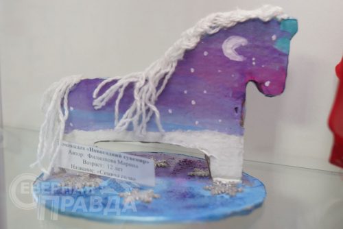 Работы «Творчество в Рождество» конкурса «Рождественская звёздочка 2026». Каларский музей, 23 января 2026 г. Фото Екатерины Поздеевой