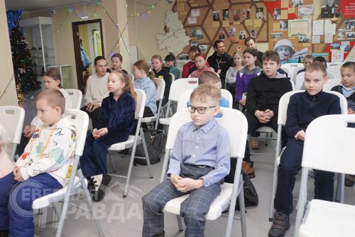 Участники блока «Творчество в Рождество» конкурса «Рождественская звёздочка 2026». Каларский музей, 23 января 2026 г. Фото Екатерины Поздеевой