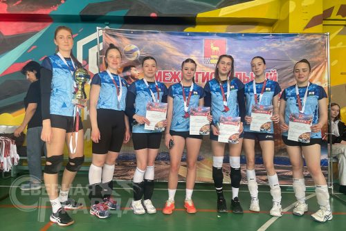 Кубок главы Каларского округа по волейболу. Новая Чара, 18 апреля 2026 г. Фото службы новостей «СП»