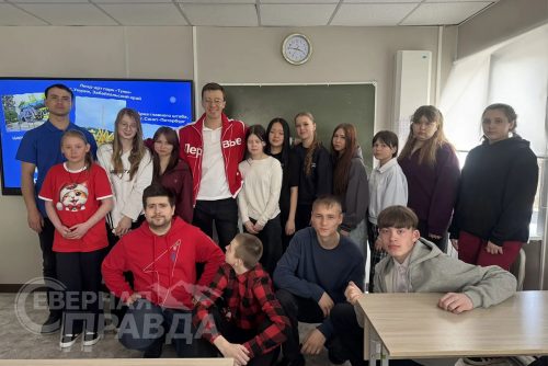 Представители регионального отделения «Движения первых» в Каларском округе, апрель 2026 г. Фото предоставлено Денисом Ивановым