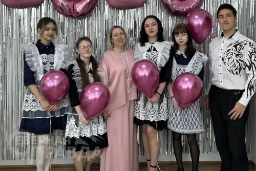 Последний звонок. Куанда, 25 мая 2026 г. Фото службы новостей «СП»