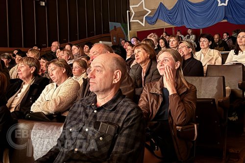 Литературно-музыкальный вечер «Ноктюрн на двоих». Дом культуры, Чара, 27 мая 2026 г. Фото службы новостей «СП»